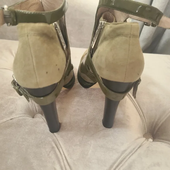 Metiko Suede bootie - Picture 6 of 8